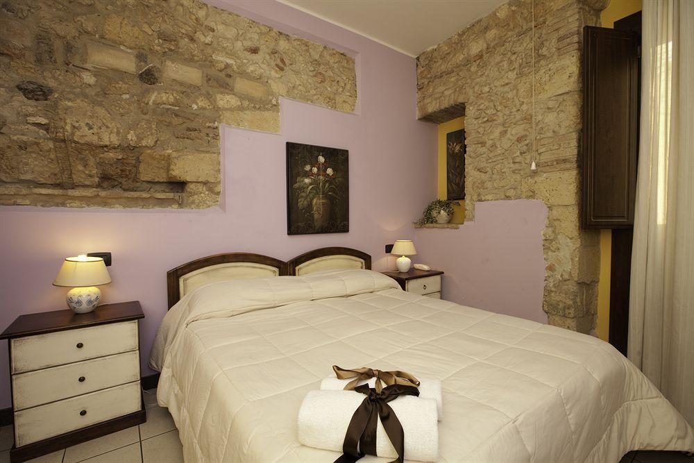 Arcobaleno Rooms Cagliari Zewnętrze zdjęcie