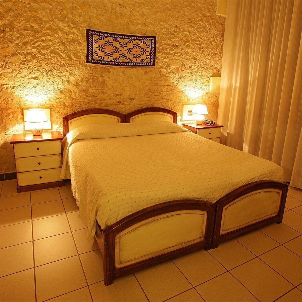 Arcobaleno Rooms Cagliari Zewnętrze zdjęcie