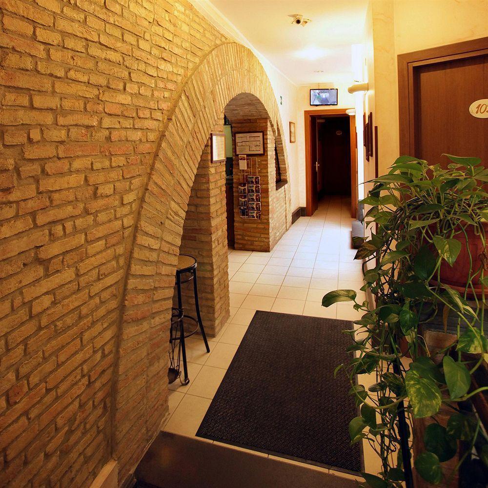 Arcobaleno Rooms Cagliari Zewnętrze zdjęcie